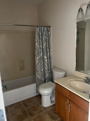 615 Denmark Dr Apt 202, Memphis, TN 38103