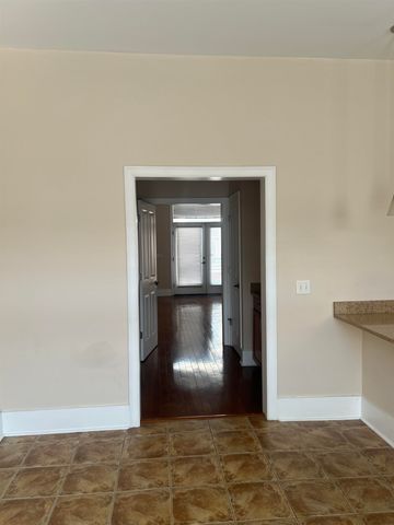 615 Denmark Dr Apt 202, Memphis, TN 38103