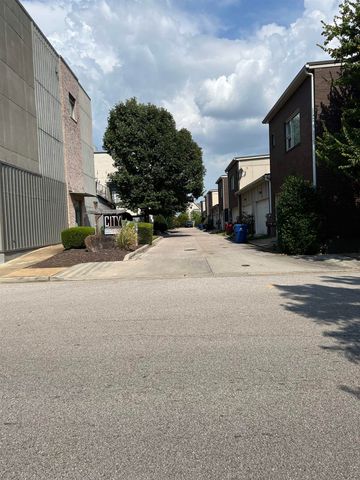 615 Denmark Dr Apt 202, Memphis, TN 38103