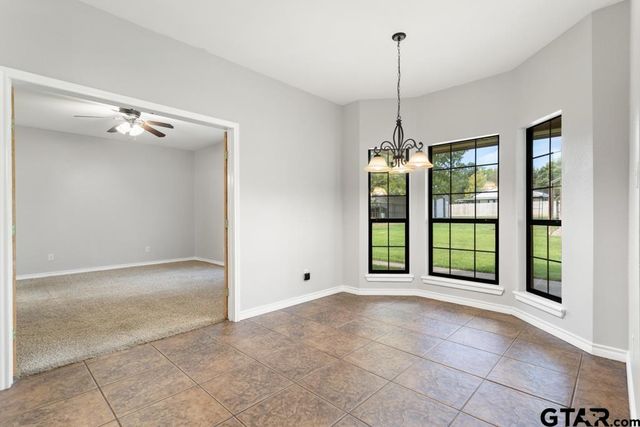 17085 CR 4100, Lindale, TX 75771