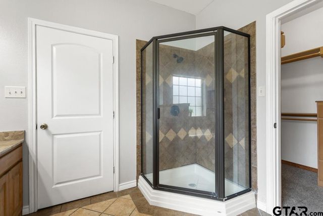 17085 CR 4100, Lindale, TX 75771