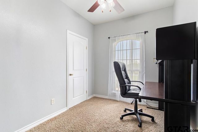 17085 CR 4100, Lindale, TX 75771