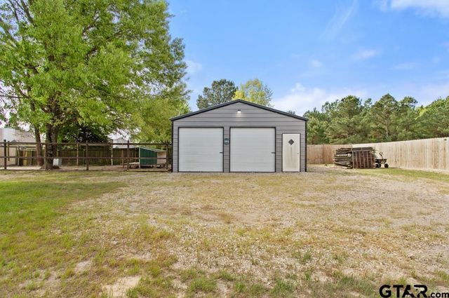 17085 CR 4100, Lindale, TX 75771