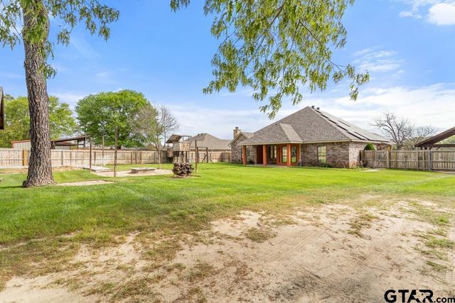 17085 CR 4100, Lindale, TX 75771