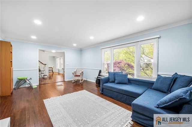 12 Woodgate Drive, South Brunswick, NJ 08852