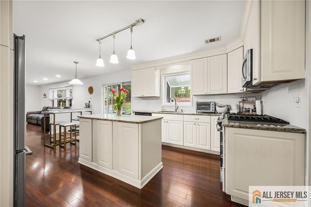 12 Woodgate Drive, South Brunswick, NJ 08852