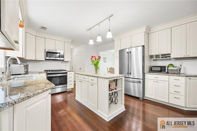 12 Woodgate Drive, South Brunswick, NJ 08852
