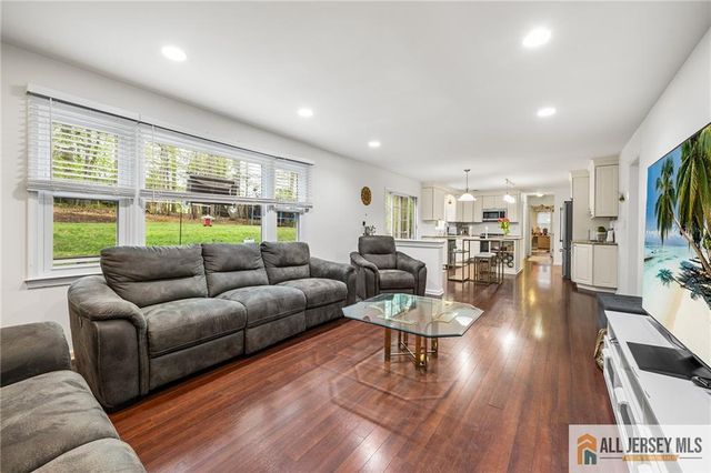 12 Woodgate Drive, South Brunswick, NJ 08852