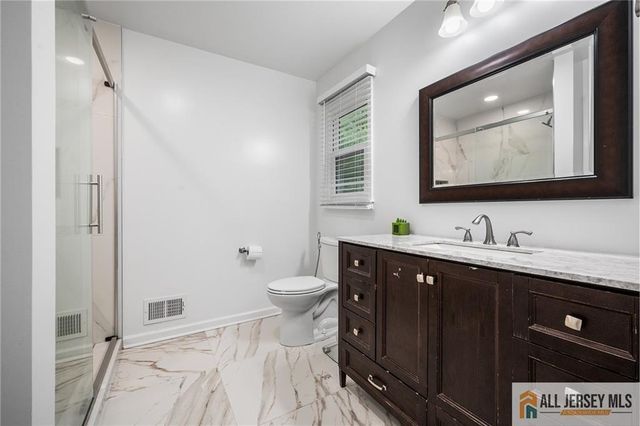 12 Woodgate Drive, South Brunswick, NJ 08852