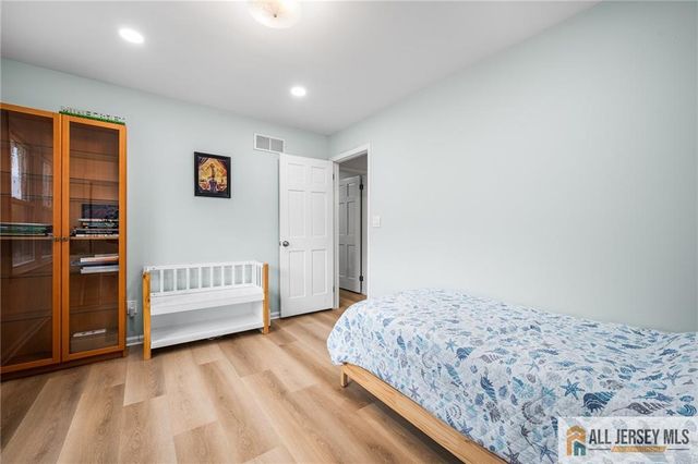 12 Woodgate Drive, South Brunswick, NJ 08852