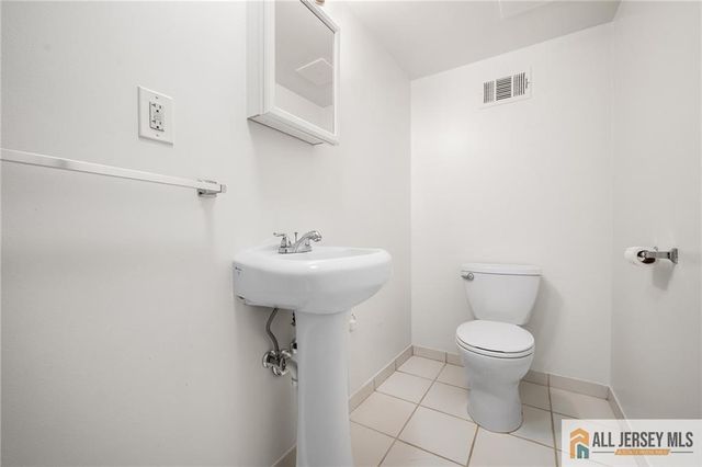 12 Woodgate Drive, South Brunswick, NJ 08852