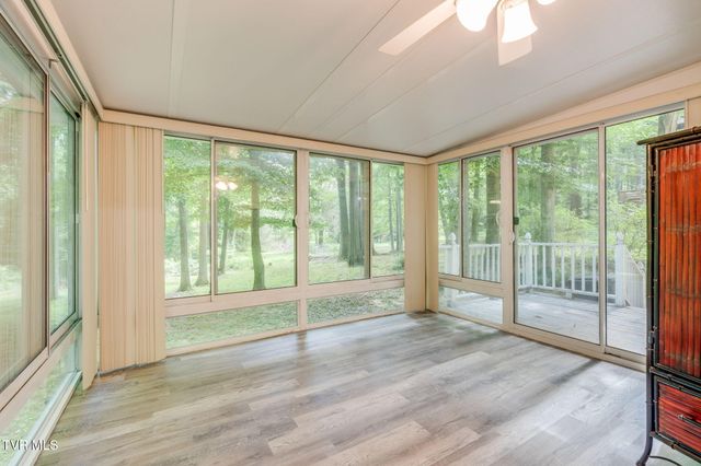 6 Red Fern Circle, Johnson City, TN 37604