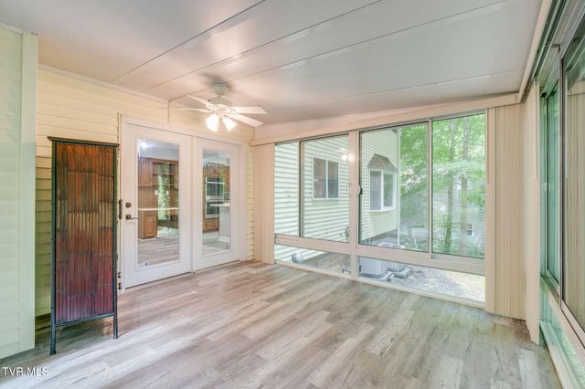 6 Red Fern Circle, Johnson City, TN 37604
