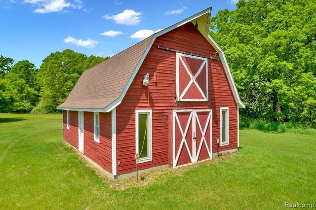 3483 Flint River Road, Columbiaville, MI 48421