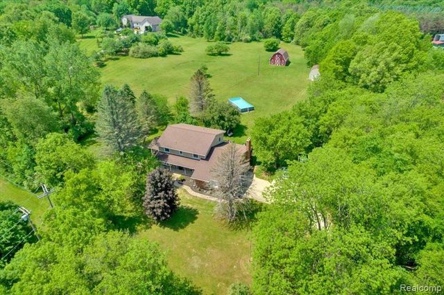 3483 Flint River Road, Columbiaville, MI 48421