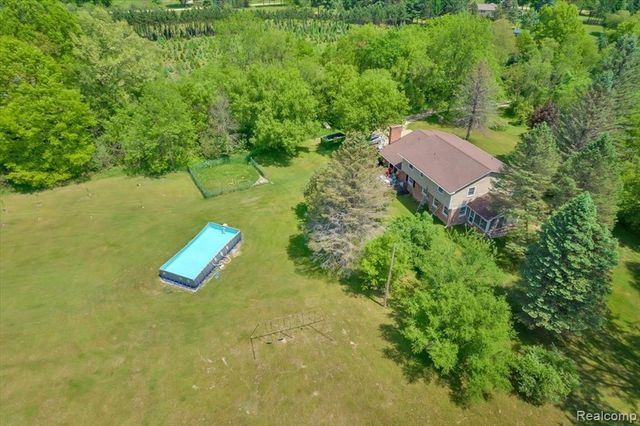 3483 Flint River Road, Columbiaville, MI 48421
