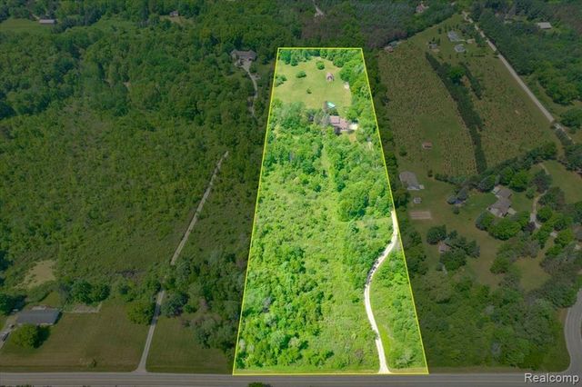 3483 Flint River Road, Columbiaville, MI 48421