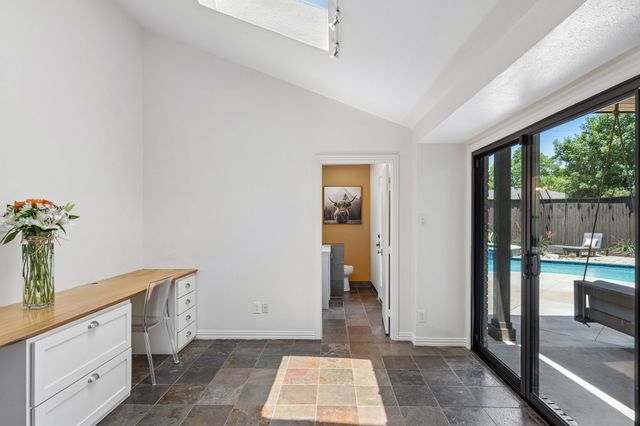 6829 Santa Maria Lane, Dallas, TX 75214