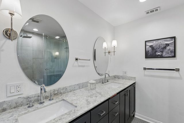 6829 Santa Maria Lane, Dallas, TX 75214