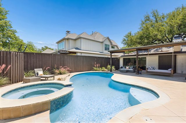 6829 Santa Maria Lane, Dallas, TX 75214