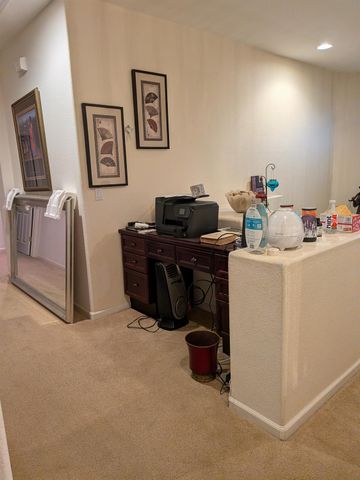 9840 Waterfowl Dr, Elk Grove, CA 95757