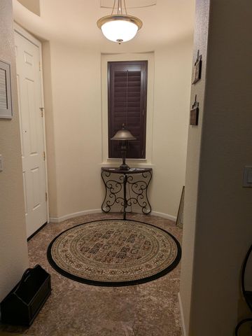 9840 Waterfowl Dr, Elk Grove, CA 95757