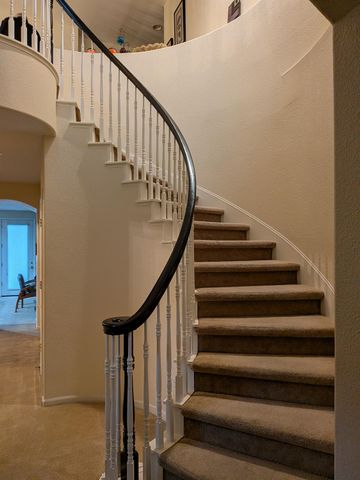 9840 Waterfowl Dr, Elk Grove, CA 95757