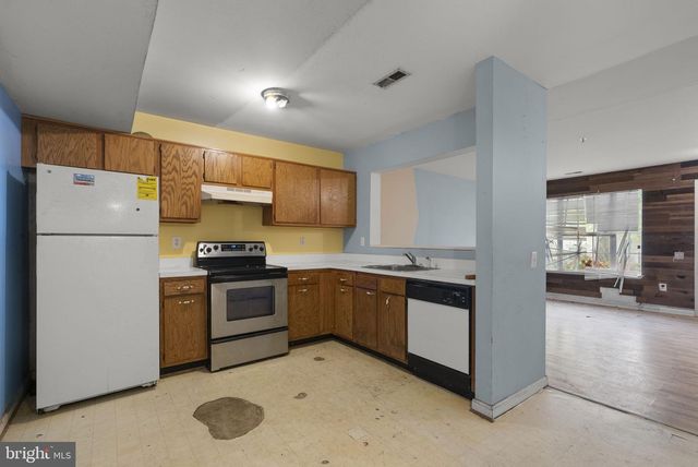 12416 CARTERS GROVE PL, Silver Spring, MD 20904