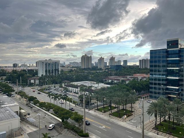 18800 NE 29th Ave 1004, Aventura, FL 33180