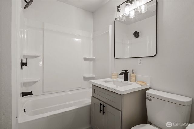 1231 4th Street, Bremerton, WA 98337