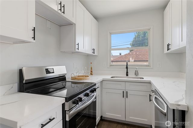 1231 4th Street, Bremerton, WA 98337