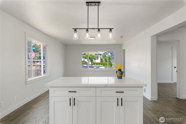 1231 4th Street, Bremerton, WA 98337