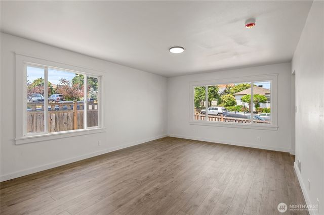 1231 4th Street, Bremerton, WA 98337