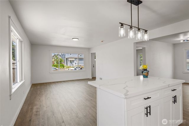 1231 4th Street, Bremerton, WA 98337