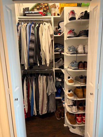 437 W Division Street 311, Chicago, IL 60610