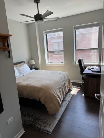 437 W Division Street 311, Chicago, IL 60610