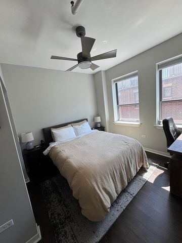 437 W Division Street 311, Chicago, IL 60610