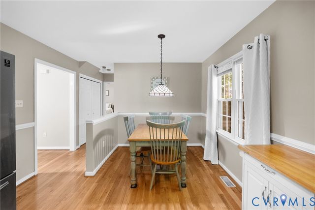 10900 Old Cheshire Ln, Chester, VA 23831