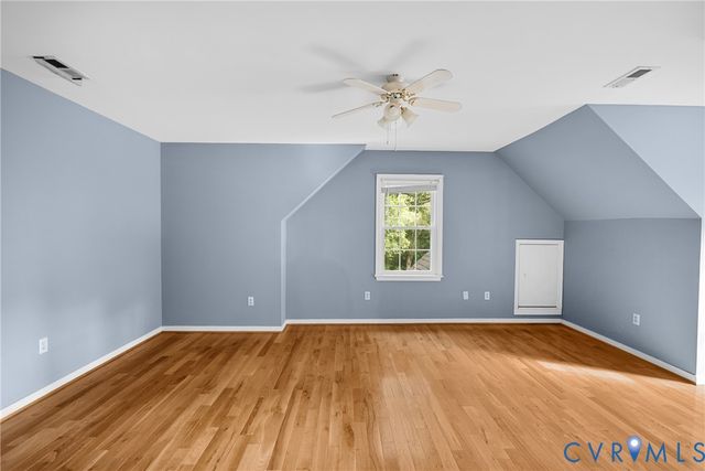 10900 Old Cheshire Ln, Chester, VA 23831