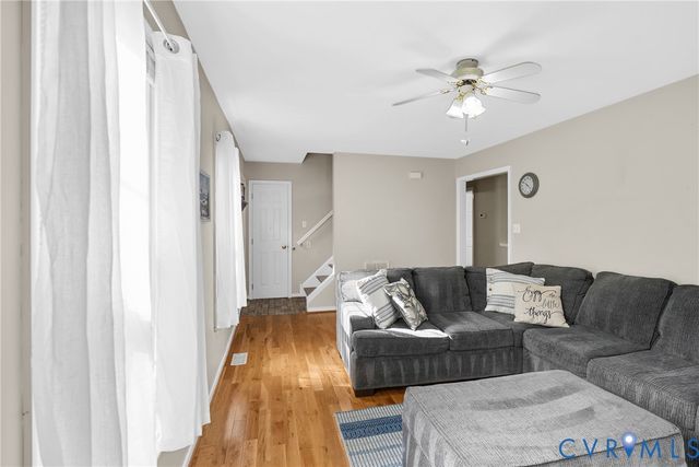 10900 Old Cheshire Ln, Chester, VA 23831