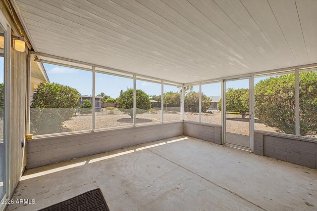 10129 W PINE SPRINGS Drive, Sun City, AZ 85373