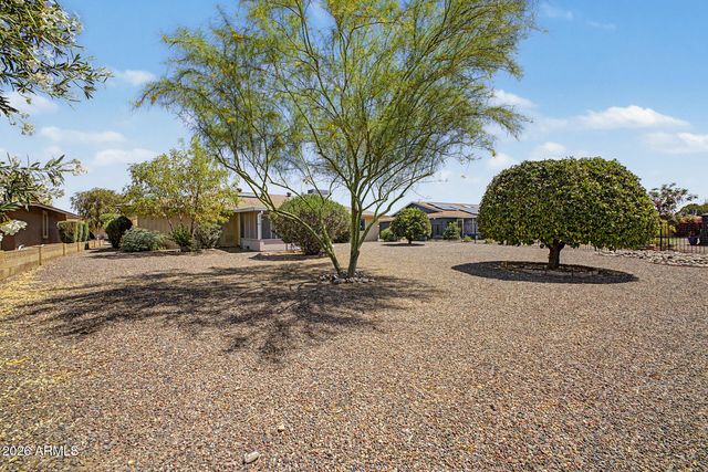 10129 W PINE SPRINGS Drive, Sun City, AZ 85373