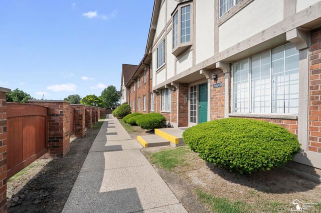 30200 Southfield Road, Southfield, MI 48076