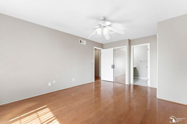 30200 Southfield Road, Southfield, MI 48076