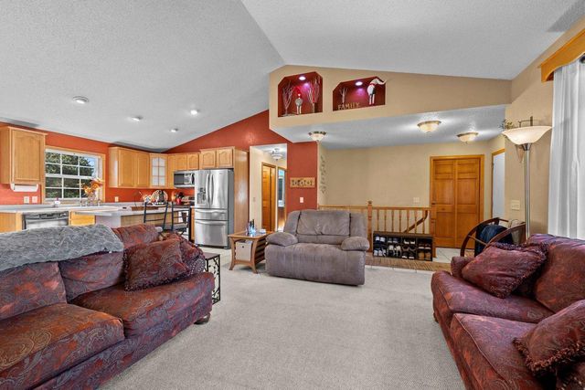3041 LEXINGTON PLACE, Plover, WI 54467