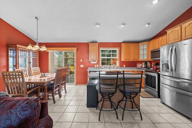 3041 LEXINGTON PLACE, Plover, WI 54467