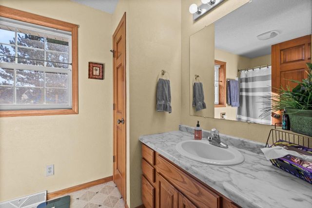 3041 LEXINGTON PLACE, Plover, WI 54467