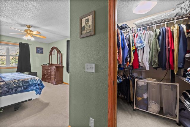 3041 LEXINGTON PLACE, Plover, WI 54467