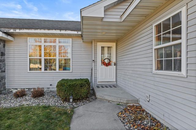 3041 LEXINGTON PLACE, Plover, WI 54467