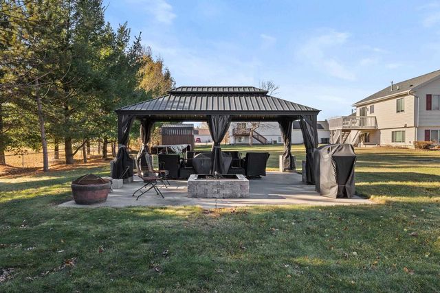 3041 LEXINGTON PLACE, Plover, WI 54467